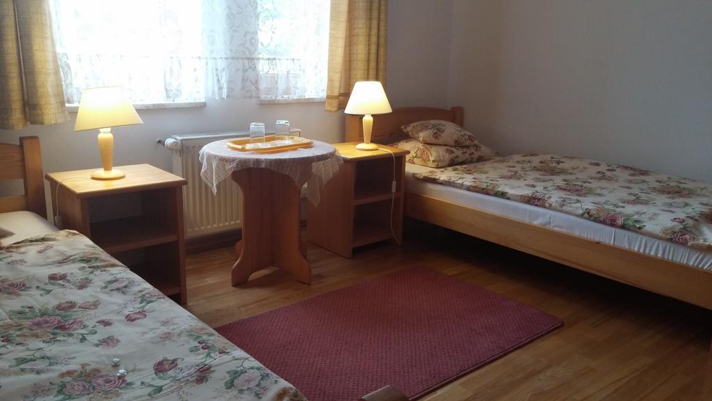 Gospodarstwo Agroturystyczne-Pensjonat Sad Podgórzyn Exterior foto
