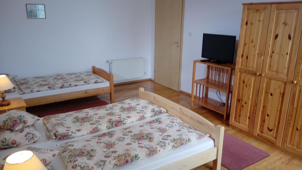 Gospodarstwo Agroturystyczne-Pensjonat Sad Podgórzyn Exterior foto